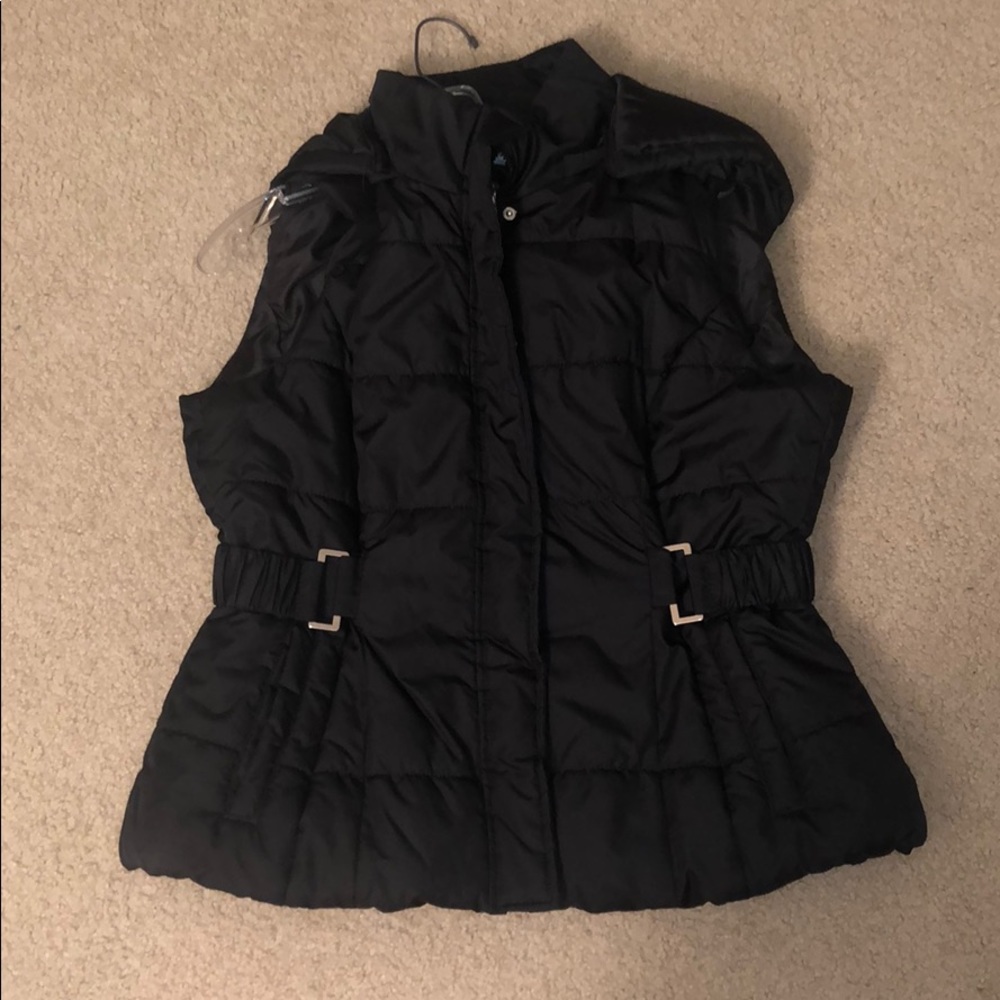 Hooded black vest